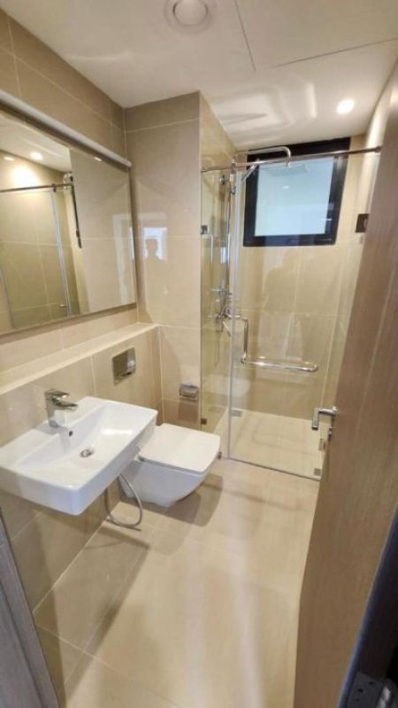 Bathroom - Luxury 3 Bedroom Apartment for Rent – Marina Square, Colombo 15 | LKR 500,000 / Month (EM055VE)