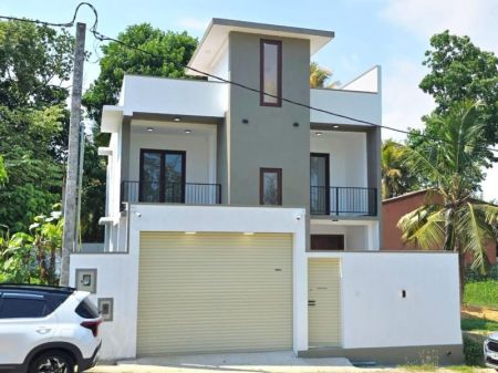 Exterior - Newly Build Luxury Three Story House For Sale In Gorakapitiya Road  , Pelanwatta , Kottawa 