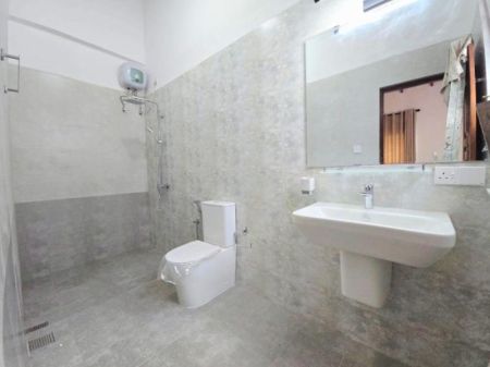 Bathroom - Architecture Designed Super Luxury Three Story House For Sale In Lake Road, Thalawathugoda