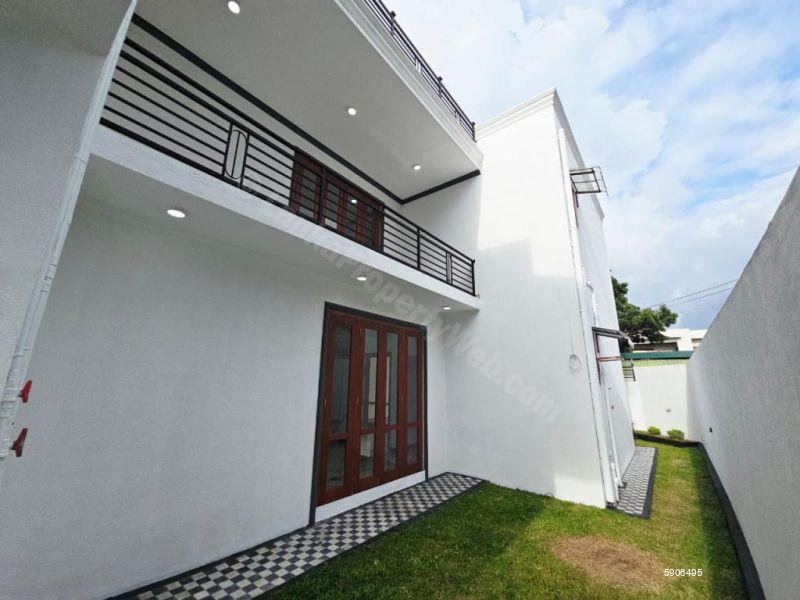 Exterior - House for sale in Piliyandala