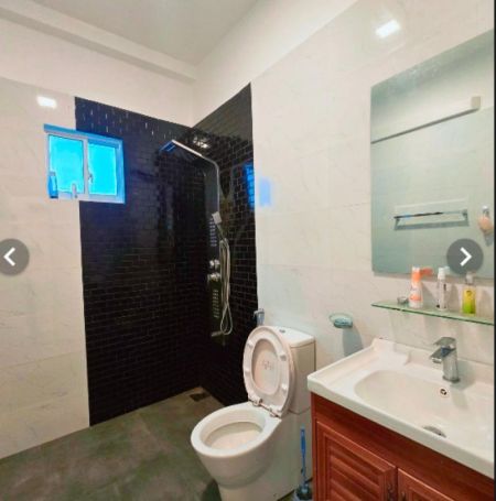 Bathroom - 33 M | Polgasowita | 2 Story house for sale in Piliyandala