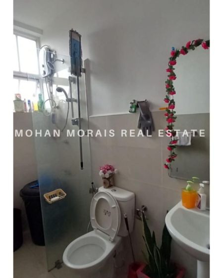 Bathroom - Apartment for Sale The Palace - Gampaha 