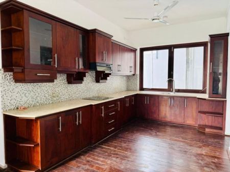 Kitchen - Luxury Modern 5 Bedroom House for rent in Thalawathugoda 