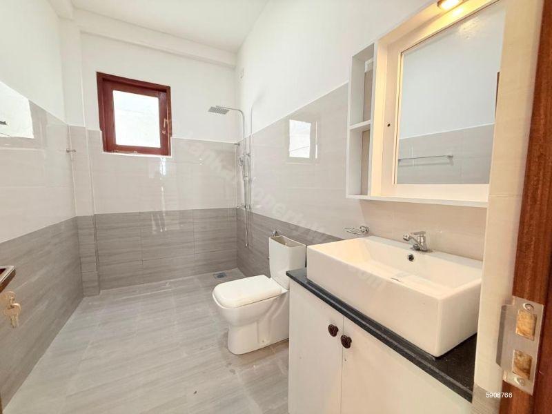 Bathroom - House for sale in Malabe