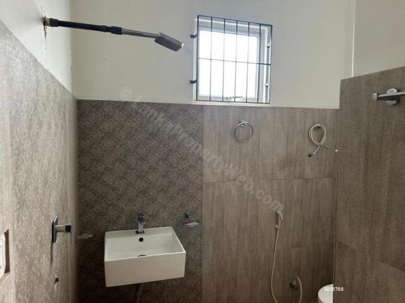 Bathroom - House for sale in Kottawa