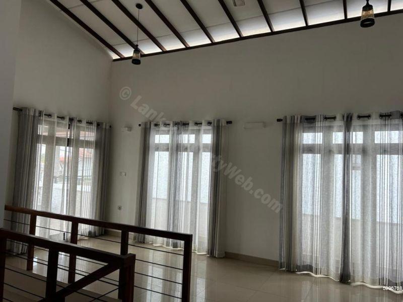 House for sale in Kottawa