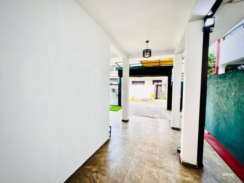 House for sale in Kottawa