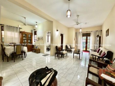 Living Room - House for sale in Nawala 