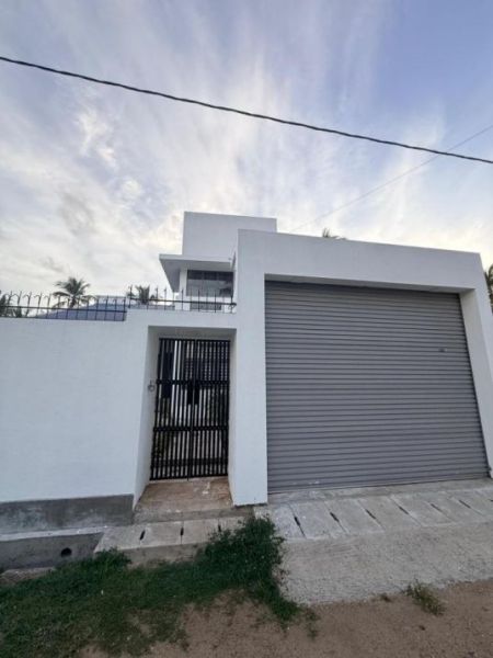 Exterior - Divulapitiya, Horagasmulla Brand New 04 Bed Room House on 15.6 Perches of Land for Sale 