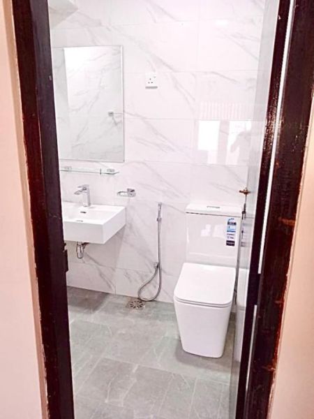 Bathroom - 3 Bedroom House for Rent - Ratmalana | LKR 175,000 (EM665)