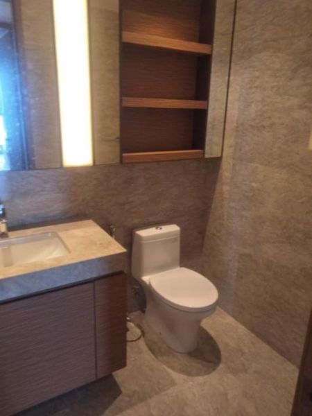 Bathroom - Shangri-La 3 Bedroom Apartment for Rent in Colombo 2- PDA181