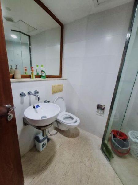 Bathroom - 2 Bedrooms Apartments Sale in Colombo 3 - PDA373