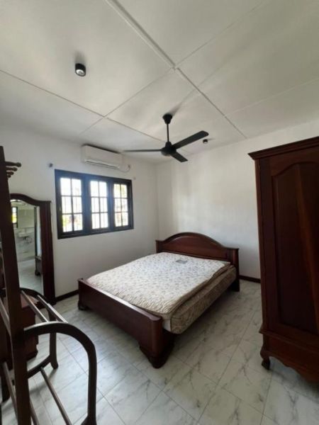 Bedroom - 5 Bedroom House for Rent in Rajagiriya, Royal Garden | LKR 460,000 (EM099VW)