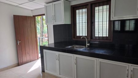 Kitchen - 5 Bedroom House for Sale - Athurugiya | LKR 42,000,000 (EM669)