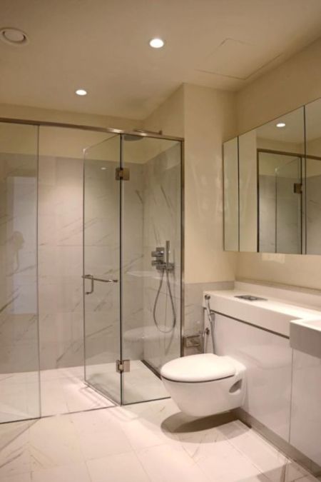 Bathroom - 5BR Apartment for Sale in Colombo 2 - PDA414