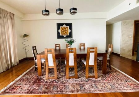 Dining room - 1 BR Apartment for Rent in Colombo 07 – PDA468