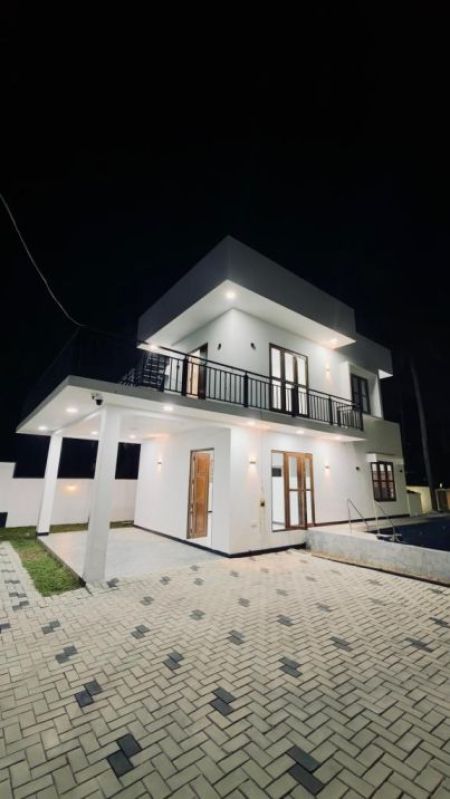 Exterior - House for sale in Kiribathgoda 
