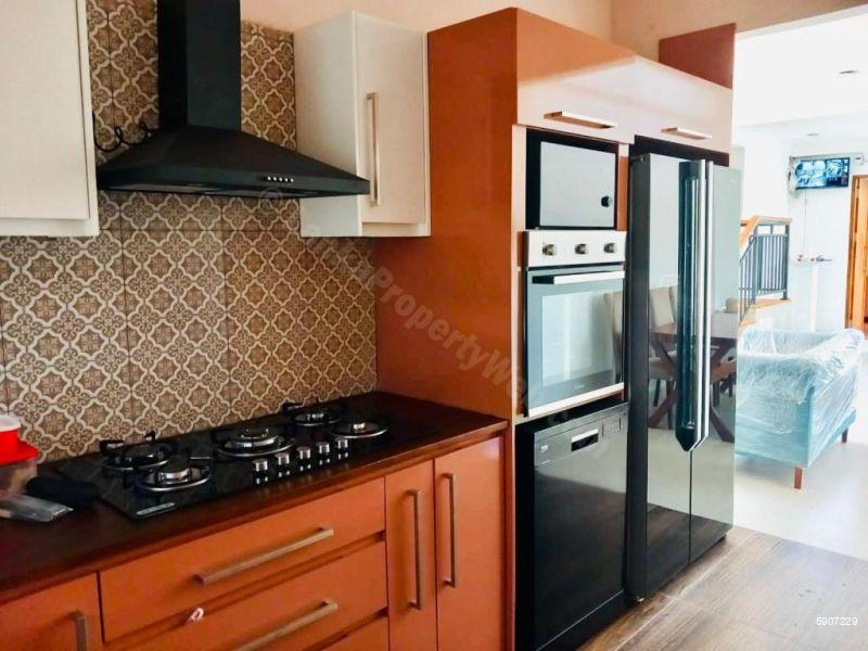 Kitchen - House for sale in Boralesgamuwa