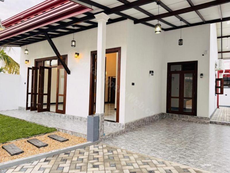 Exterior - House for sale in Homagama