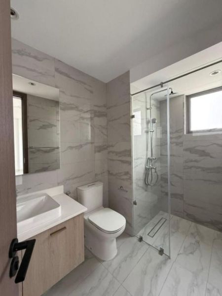 Bathroom - Prive Residencies Apartment For Rent In Colombo 05- PDA496