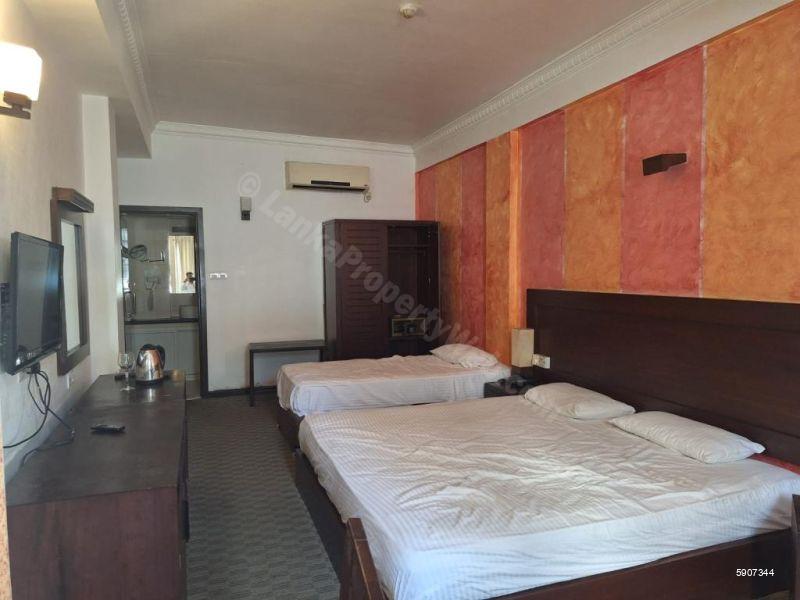 Commercial for rent in Colombo 4