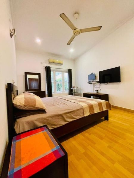 Bedroom - 5 BR Villa for Rent in Colombo 05 – PDC172