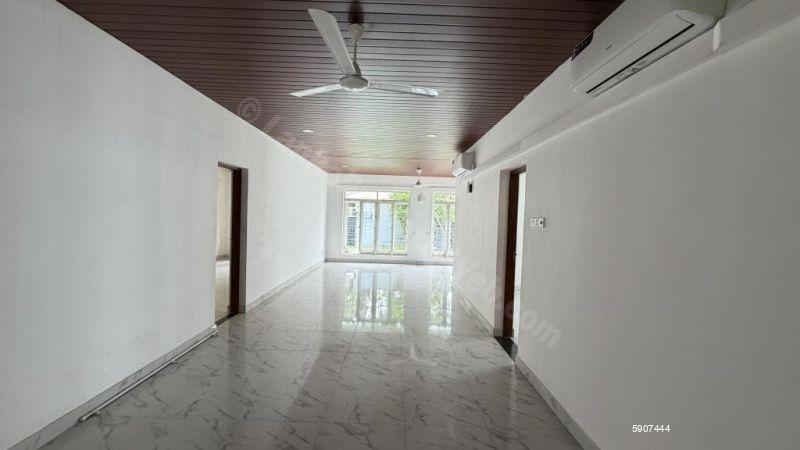 Bedroom - House for rent in Battaramulla