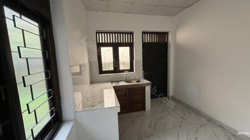 Kitchen - House for rent in Battaramulla