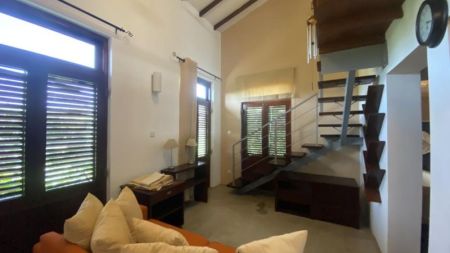 Living Room - Battaramulla house with an annex for rent