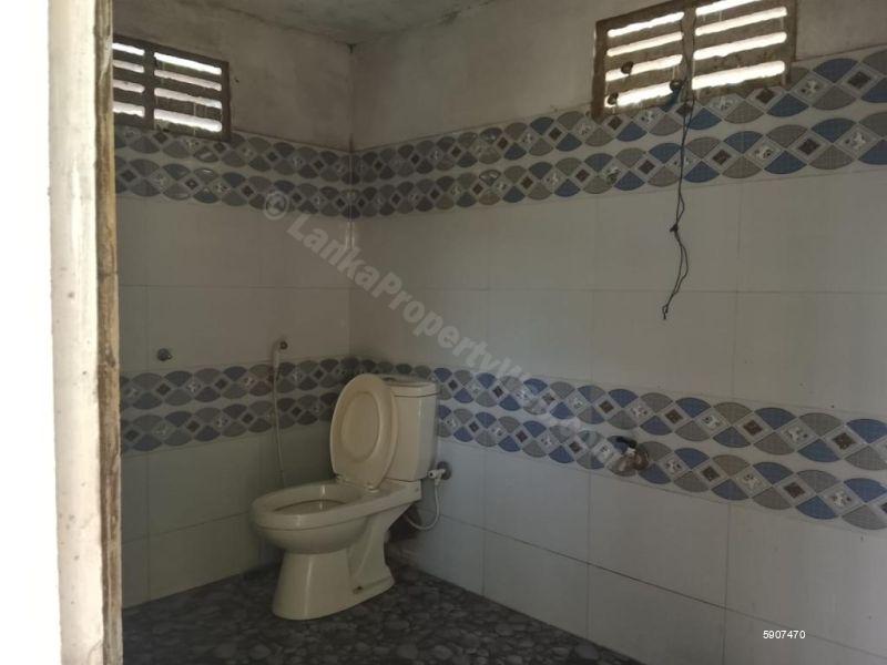 Bathroom - House for sale in Gampaha