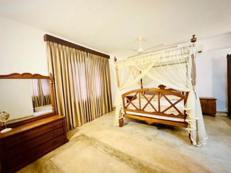 Bedroom - (SH629) Modern Two Storey House for Sale in Thalawathugoda