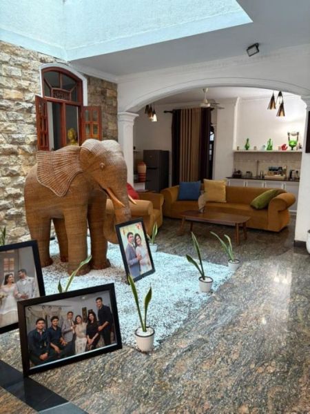 Living Room - 🏡 5000 sqft 📏 20 Perches  ✨ LUXURY 3-STORIED 7 BEDROOM HOUSE FOR SALE / RENT IN WATTALA🔥
