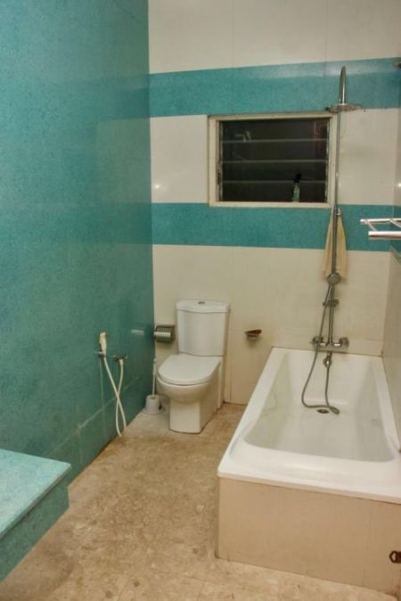 Bathroom - 4 Bedroom House with Annex on High Level Road, Colombo 06 | SH15351