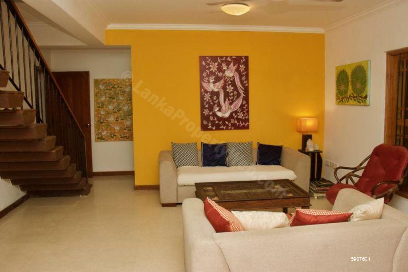 Living Room - House for sale in Colombo 6