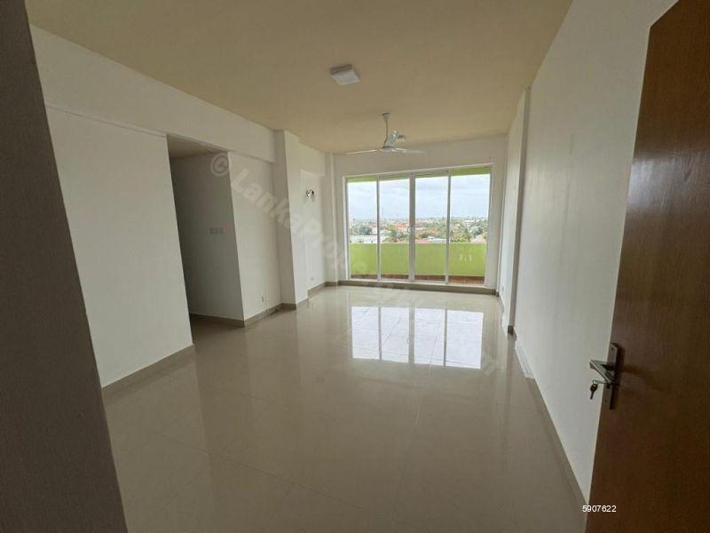Apartment for sale in Moratuwa