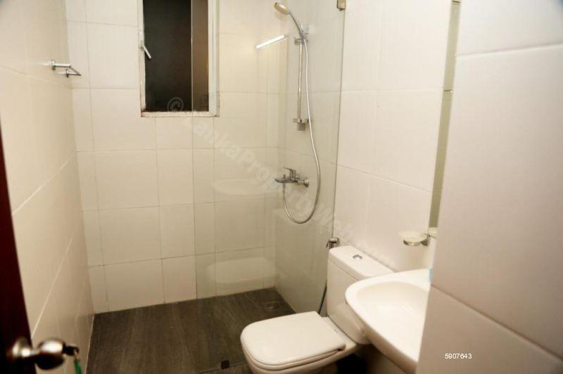 Bathroom - Apartment for sale in Wattala