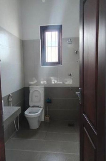 Bathroom - House for sale in Malabe 