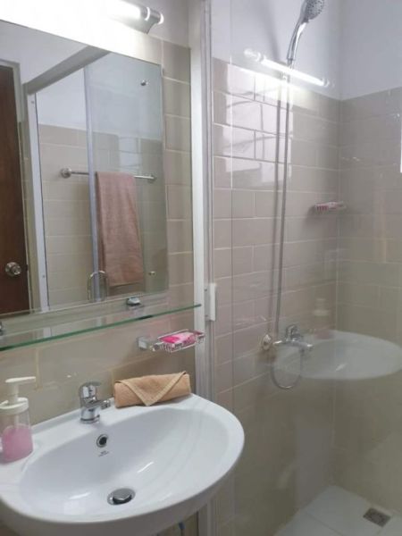 Bathroom - Private Apartment Complex/03 floors/for sale in Colombo-05.