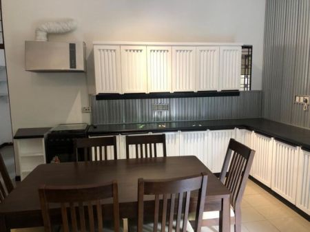 Dining room - 4 Bedroom House for Rent in Battaramulla, R221006