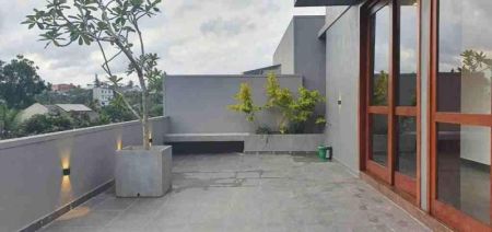 Exterior - 5 Bedroom 3 Story Modern House for Sale in Malabe