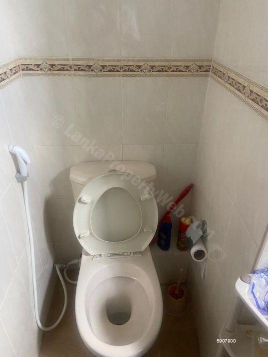 Commercial for sale in Nugegoda