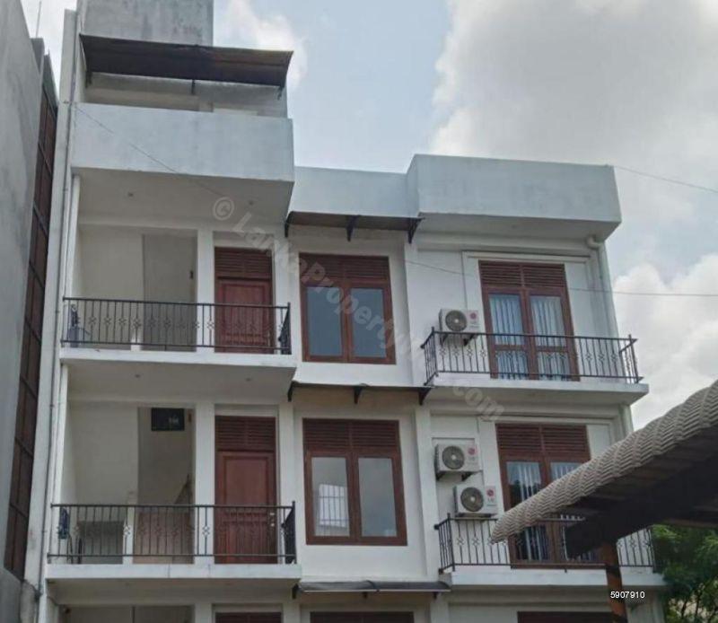 Commercial for sale in Nugegoda