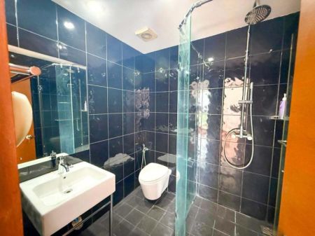 Bathroom - Apartment for Sale in Fairmount Urban Oasis, Rajagiriya