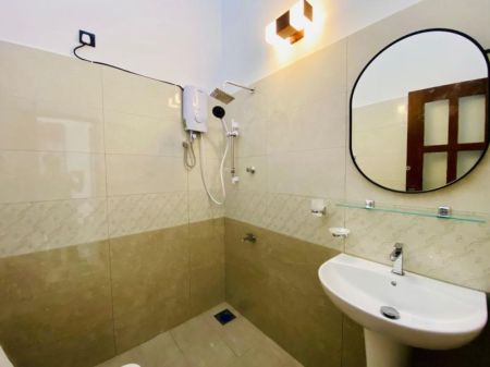 Bathroom - (PR1718)🏡✨ Brand New Single Storey House for Sale in Athurugiriya! ✨🏡