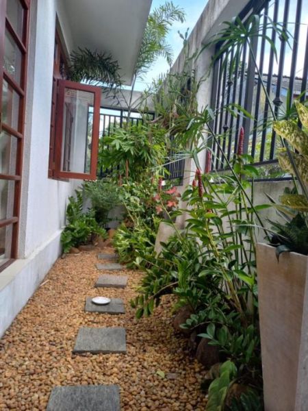 Exterior - (SE1767)🏡✨ Luxury Modern House with Adjoining Development Land for Sale in Nugegoda ✨🏡