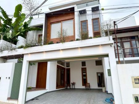 Exterior - (SE1766)🏡✨ Architectural Super Luxury Fully Furnished 3-Storey House for Sale in Battaramulla ✨🏡