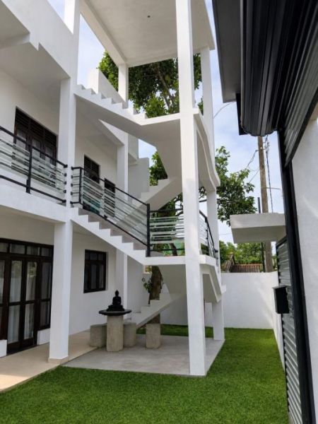 Exterior - Affordable 5 Bedroom House for Sale in Piliyandala