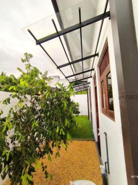 Exterior - NEW Single-Storey House| 3 Bedrooms| Small garden| Ideal for family or Retired Couple| 8 Perches| Near Highway| 33 Mil 