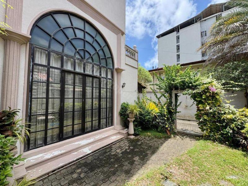 House for sale in Colombo 4