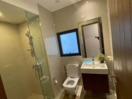 Bathroom - Capitol Twin Peaks Three Bedroom Apartment For Sale